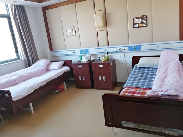 留学生入深户材料_神坛上的陈佩斯:九十年代的因,今日的果 逐步三角流量流失呈倒