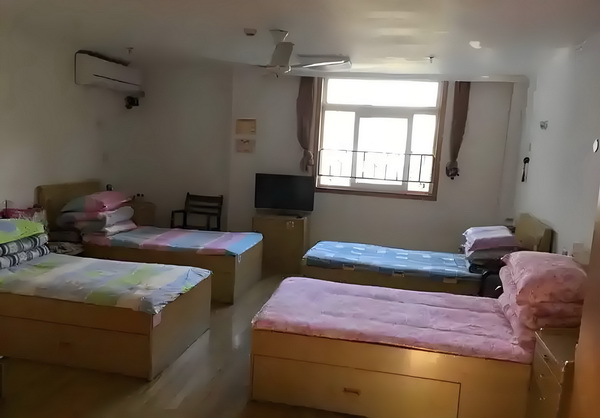 研究生毕业能在深圳落户吗_53岁朱茵住山里开破车? 并于日入1月刑今年监服